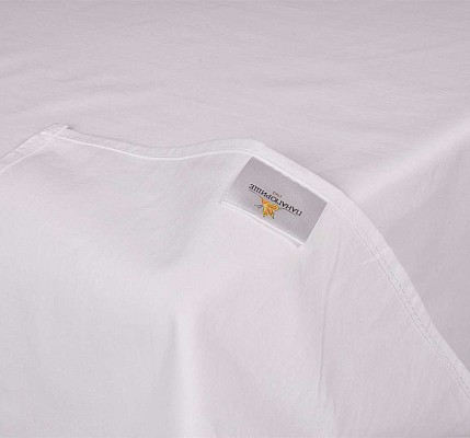 Долен чаршаф ранфорс без ластик в бял цвят