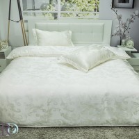 Изящно Спално бельо от Естествена Коприна Патриция - лукс - Луксозен спален комплект Патриция.