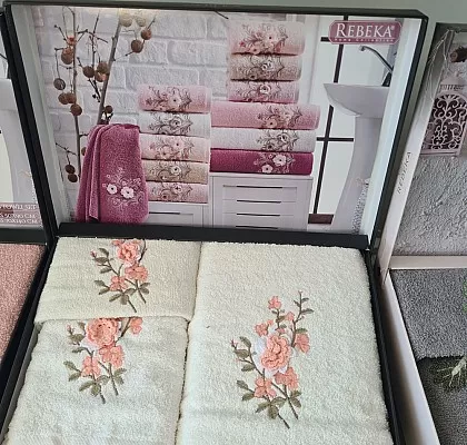 Комплект хавлиени кърпи Ребека Хоум 30/50, 50/90 и 70/140 см екрю