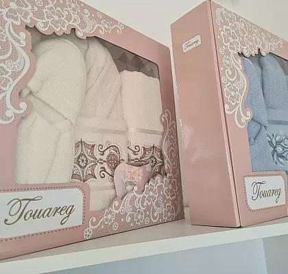 Комплект Халат, кърпи, чехли и сапун Touareg