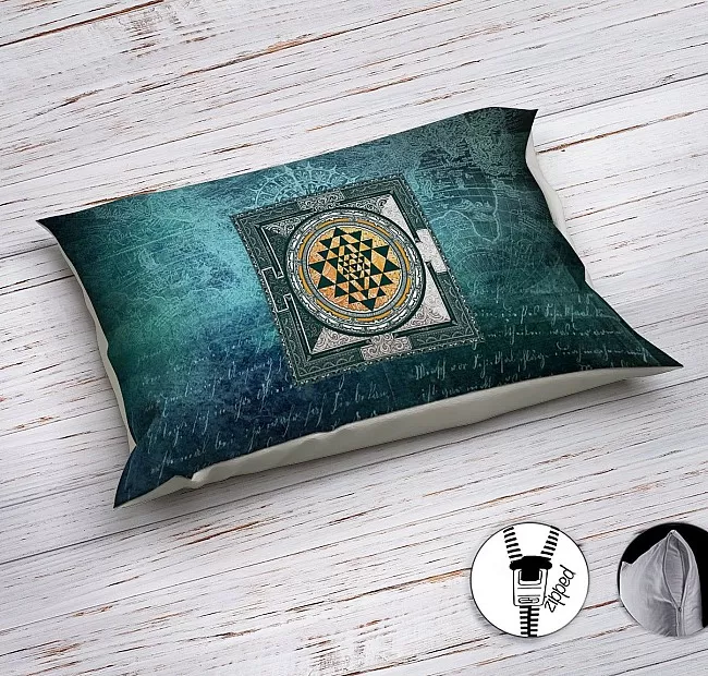 Комплект спално бельо Boho Sri Yantra Комплект спално бельо Boho Sri Yantra - Докоснете се до Индия и необятната и духовна сила с това Ръчно изработено спално бельо с уникален дизайн.