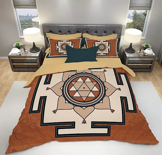 Спално бельо Durga Yantra сатен памук с принт - Уникално спално бельо от памучен сатен с най-висока плътност с принтиран Durga Yantra на нежен микрофибър.