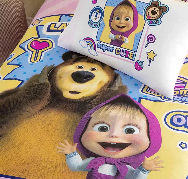 Детски спален комплект РАНФОРС - MASHA AND THE BEAR - Запознайте децата си с любимите герои от популярния анимационен сериал с детския спален комплект "Маша и Мечока".