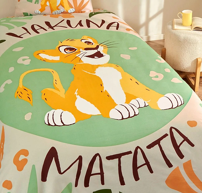 Детски спален комплект Lion King - Детски спален комплект Lion King от ранфорс е с плик 160 х 220 см, долен чаршаф с ластик 100 х 200 см, калъфка 50 х 70 см на световноизвестната турска фирма tac, изработен от 100% памук от типа Ранфорс с висока плътност,